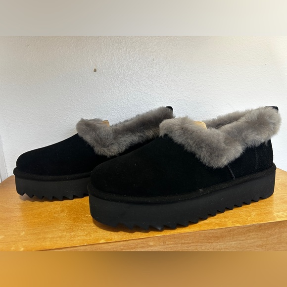 UGG Nita Shearling Slippers Black. BNIB. 10 - Picture 6 of 10